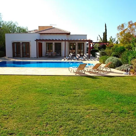 Aphrodite Hills Superior Superior 0380 Air Conditioning 3 Bedrooms Villa